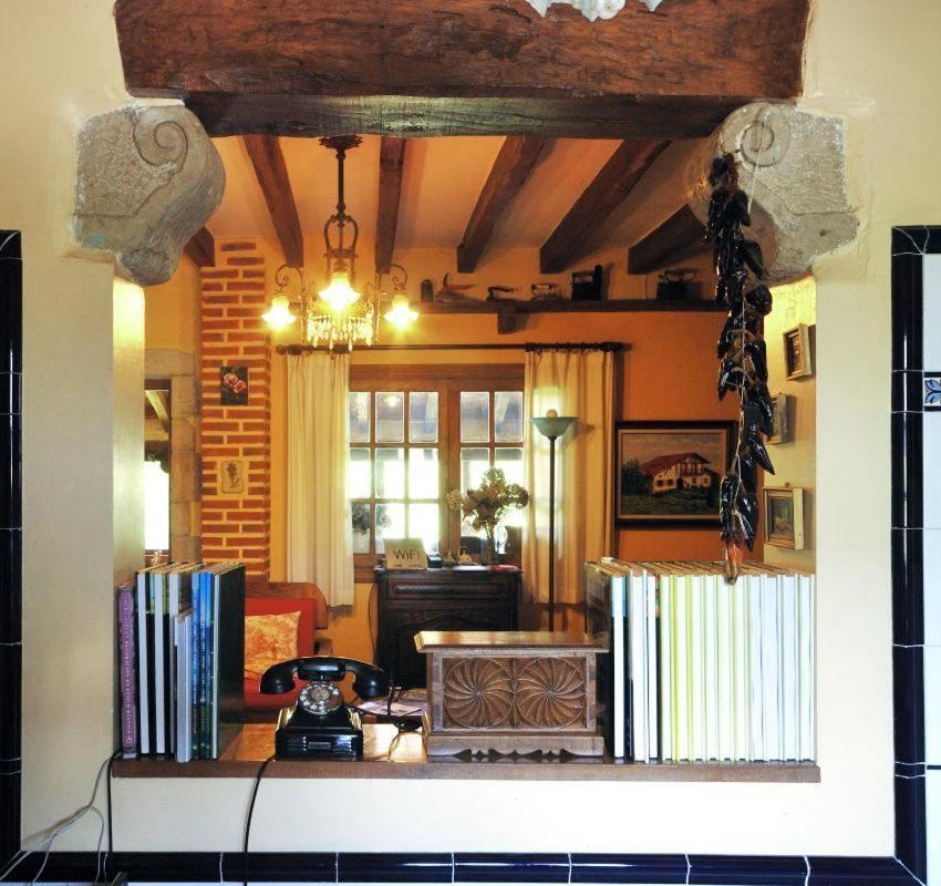 Casa Rural Iketxe Hondarribia Exteriör bild