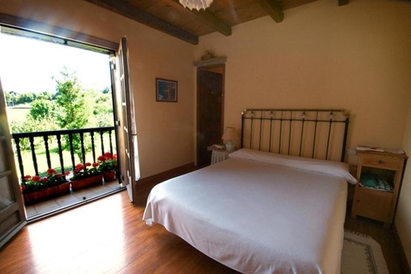 Casa Rural Iketxe Hondarribia Rum bild